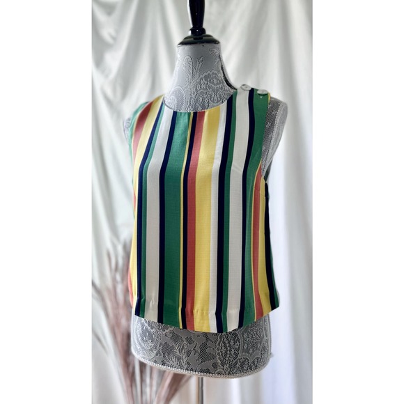 Gilli Bold Striped Sleeveless Blouse - Picture 8 of 9